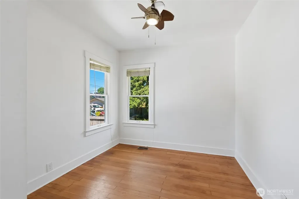 2312 Baker Avenue Everett WA 98201