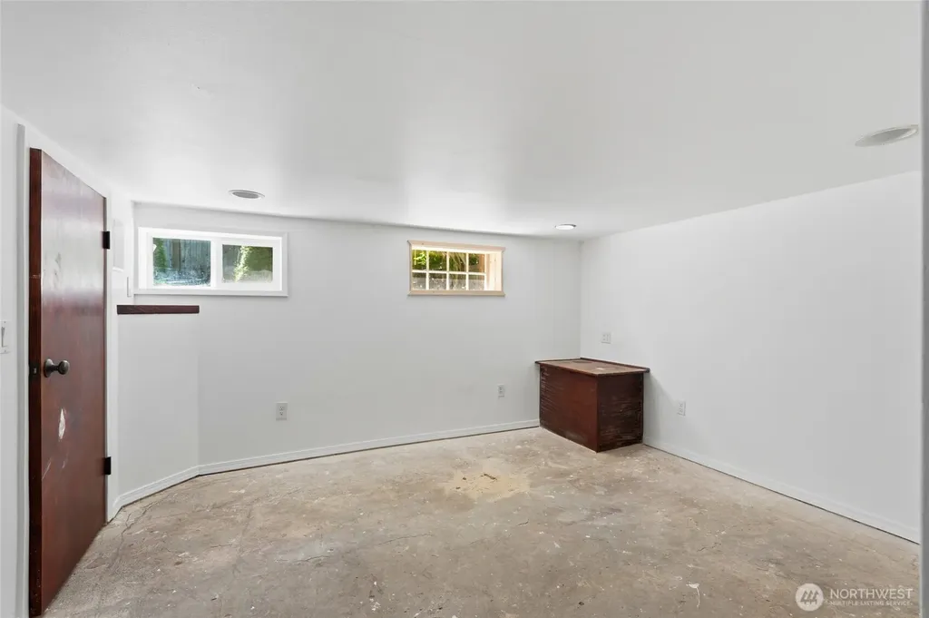 2312 Baker Avenue Everett WA 98201