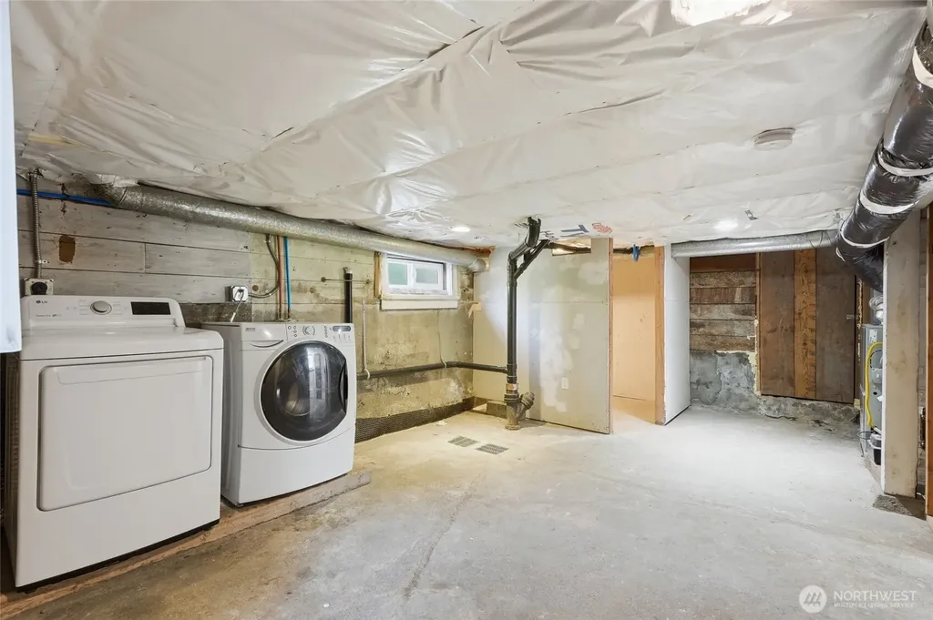 2312 Baker Avenue Everett WA 98201