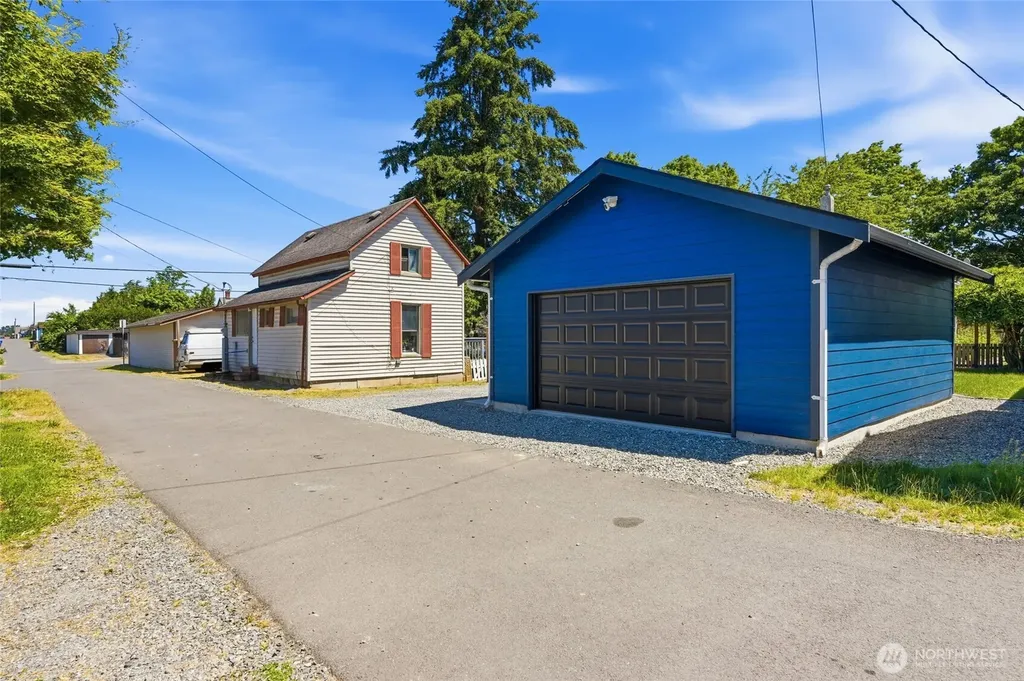 2312 Baker Avenue Everett WA 98201