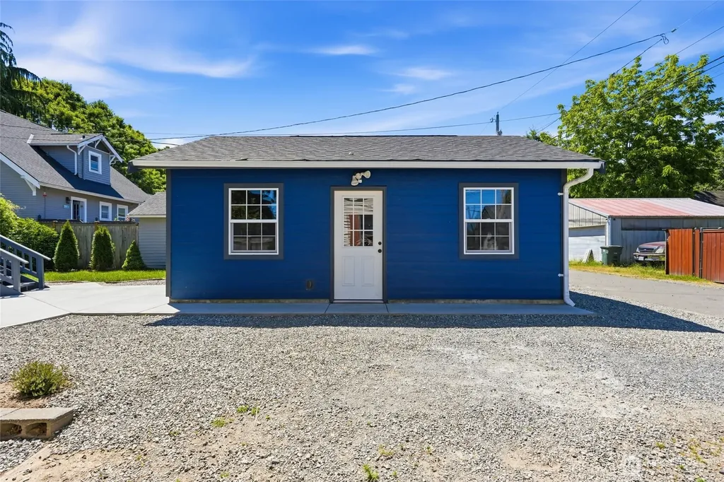 2312 Baker Avenue Everett WA 98201