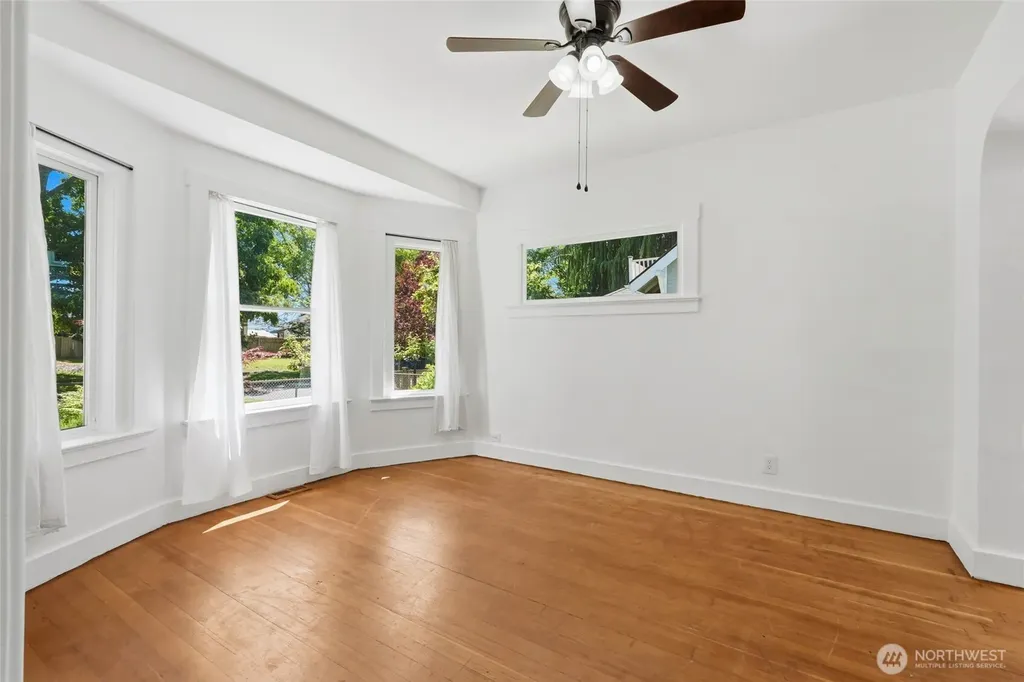 2312 Baker Avenue Everett WA 98201