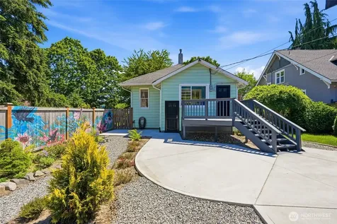 2312 Baker Avenue Everett WA 98201