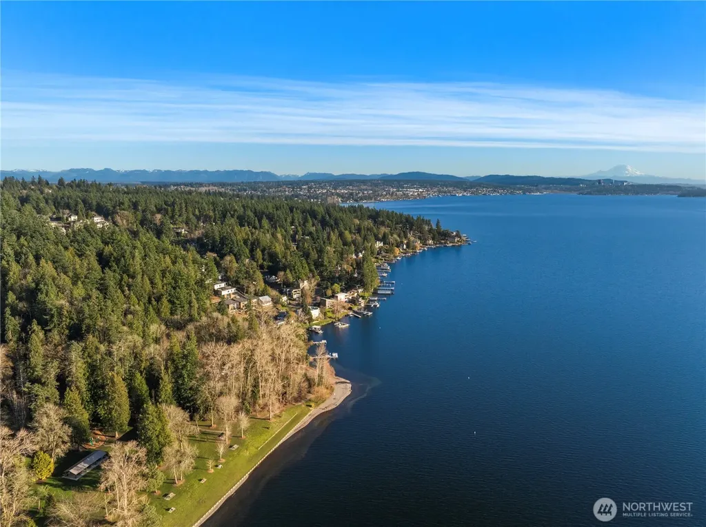 7116 NE 119th Lane Kirkland WA 98034