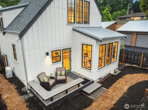 2218 NE 125th Street Seattle WA 98125