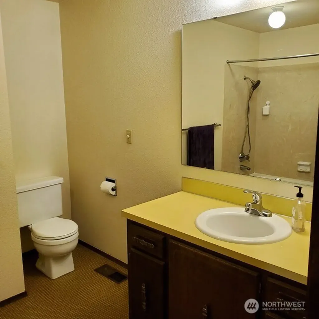 12811 SE 186th Place Renton WA 98058