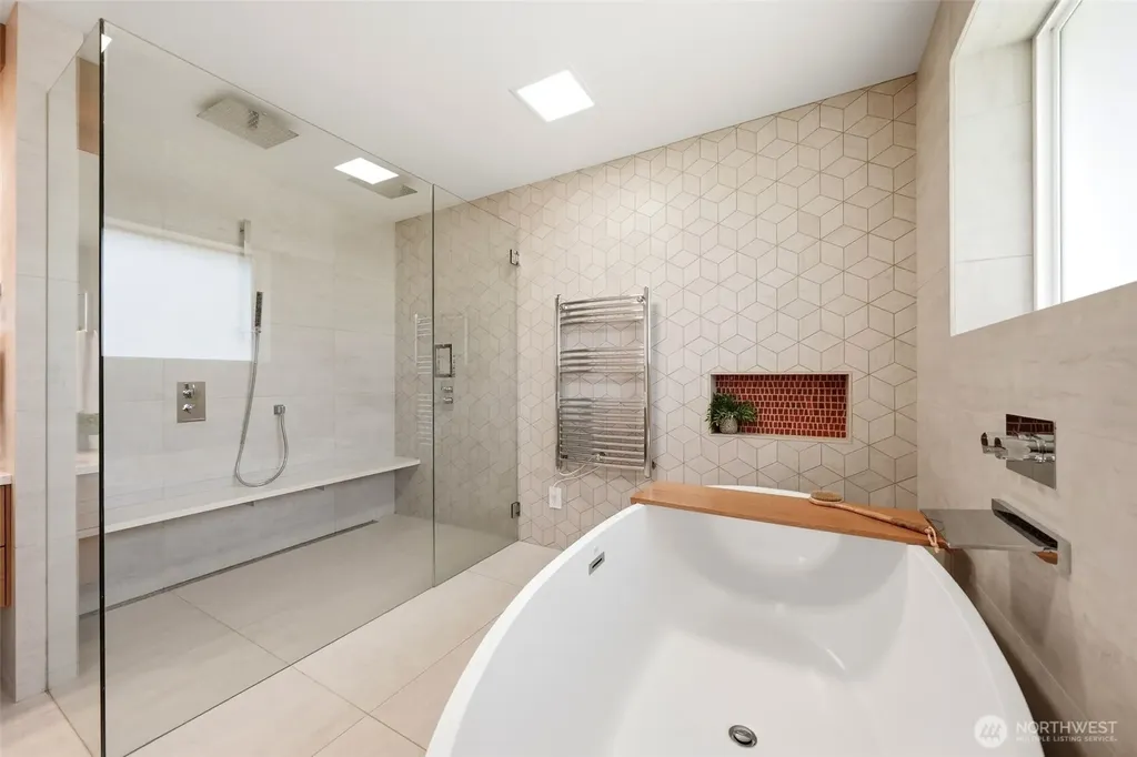 14022 Meridian Avenue S Everett WA 98208