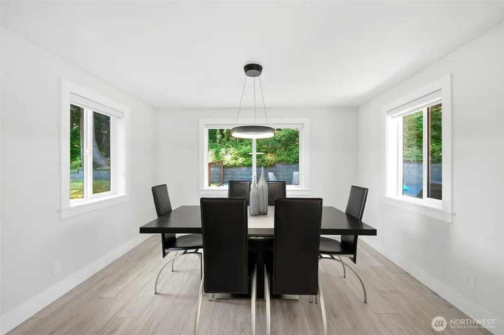 14022 Meridian Avenue S Everett WA 98208