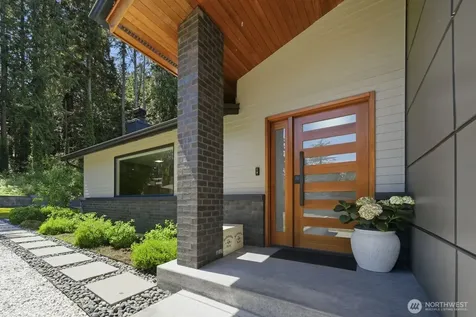 14022 Meridian Avenue S Everett WA 98208