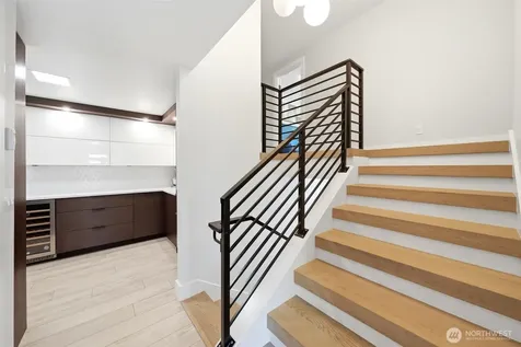 14022 Meridian Avenue S Everett WA 98208