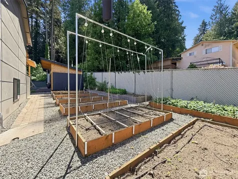 14022 Meridian Avenue S Everett WA 98208