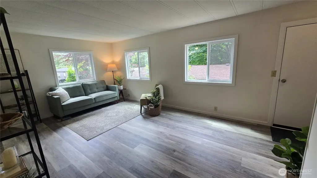 2284 Yew Street Bellingham WA 98229