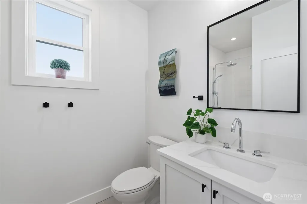 2853 NW 63rd Street Seattle WA 98107