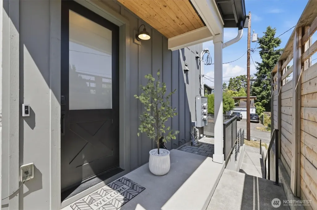 2853 NW 63rd Street Seattle WA 98107