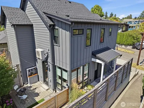 2853 NW 63rd Street Seattle WA 98107