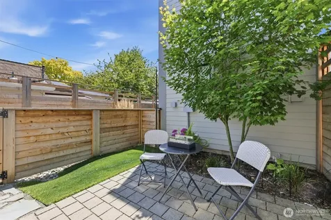 2853 NW 63rd Street Seattle WA 98107