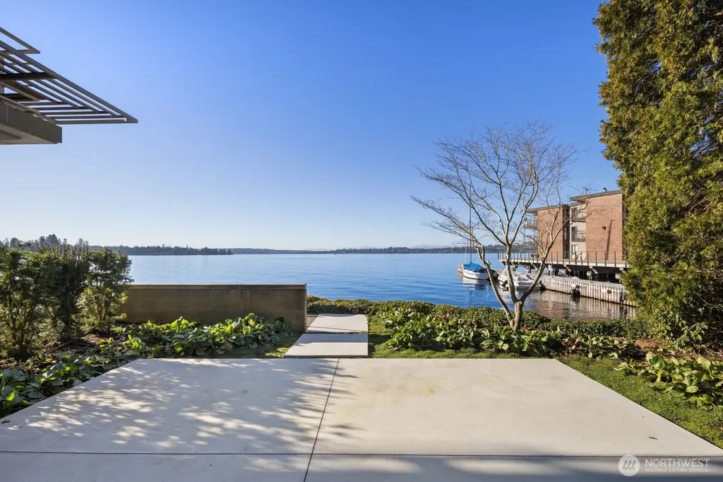 5505 Lake Washington Boulevard NE Kirkland WA 98033