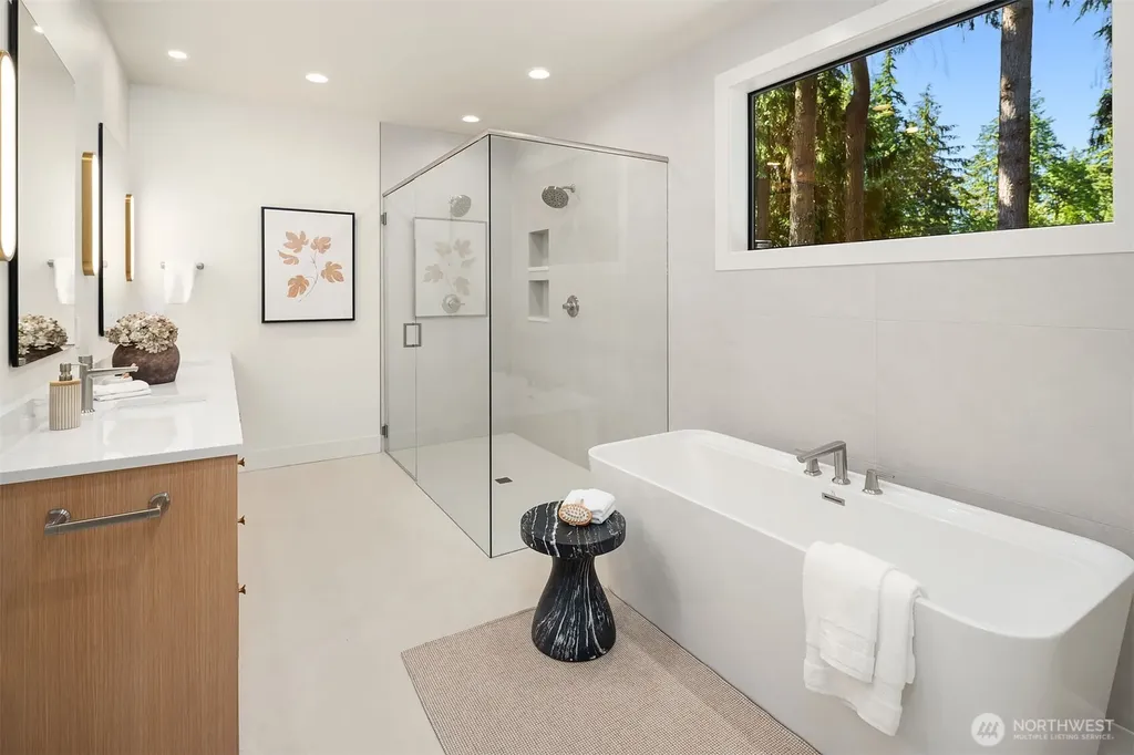 11506 NE 113th Place Kirkland WA 98033