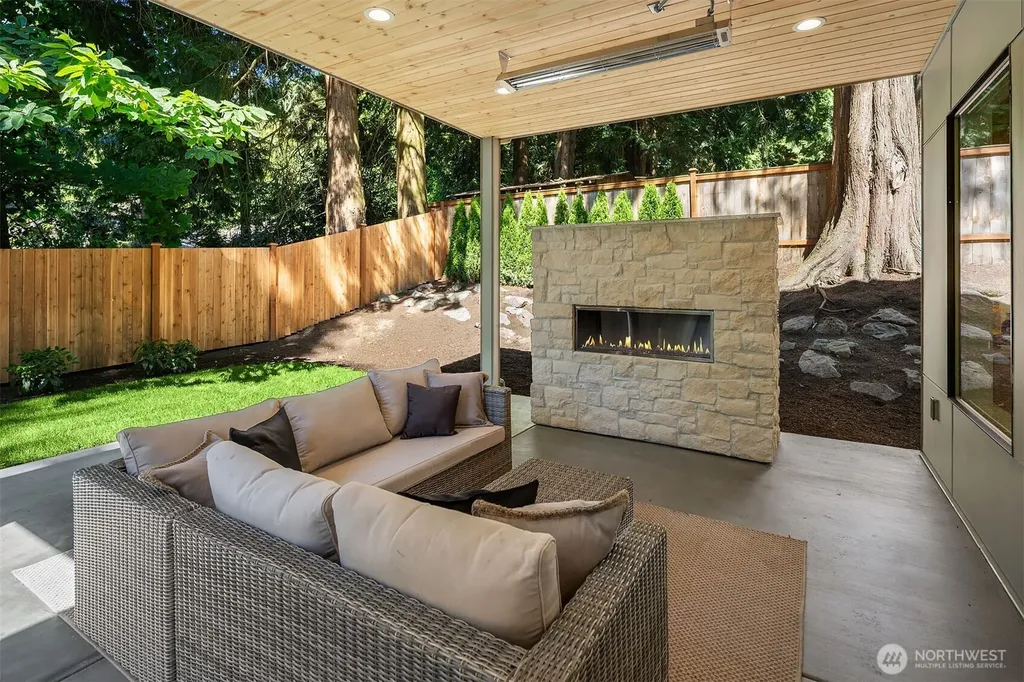 11506 NE 113th Place Kirkland WA 98033