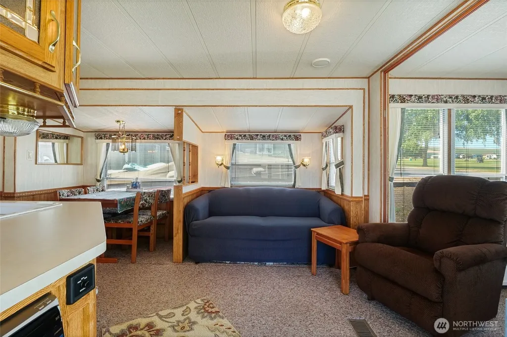 7037 E Highway 262 Othello WA 99344