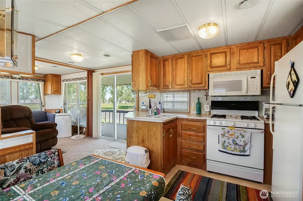 7037 E Highway 262 Othello WA 99344