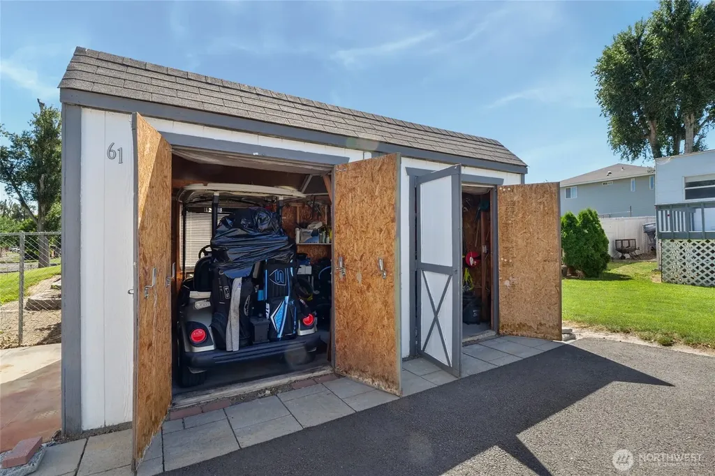 7037 E Highway 262 Othello WA 99344