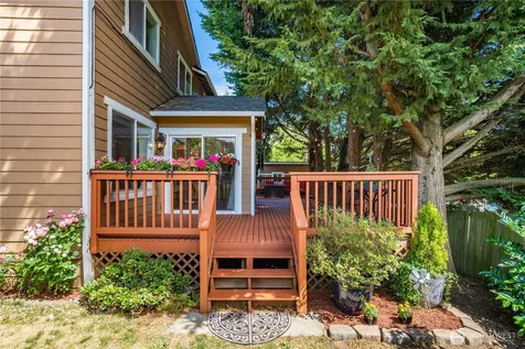 1006 167th Street SW Lynnwood WA 98037