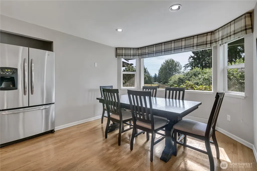 37122 200th Avenue SE Auburn WA 98092