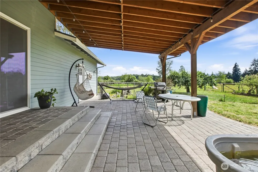 37122 200th Avenue SE Auburn WA 98092