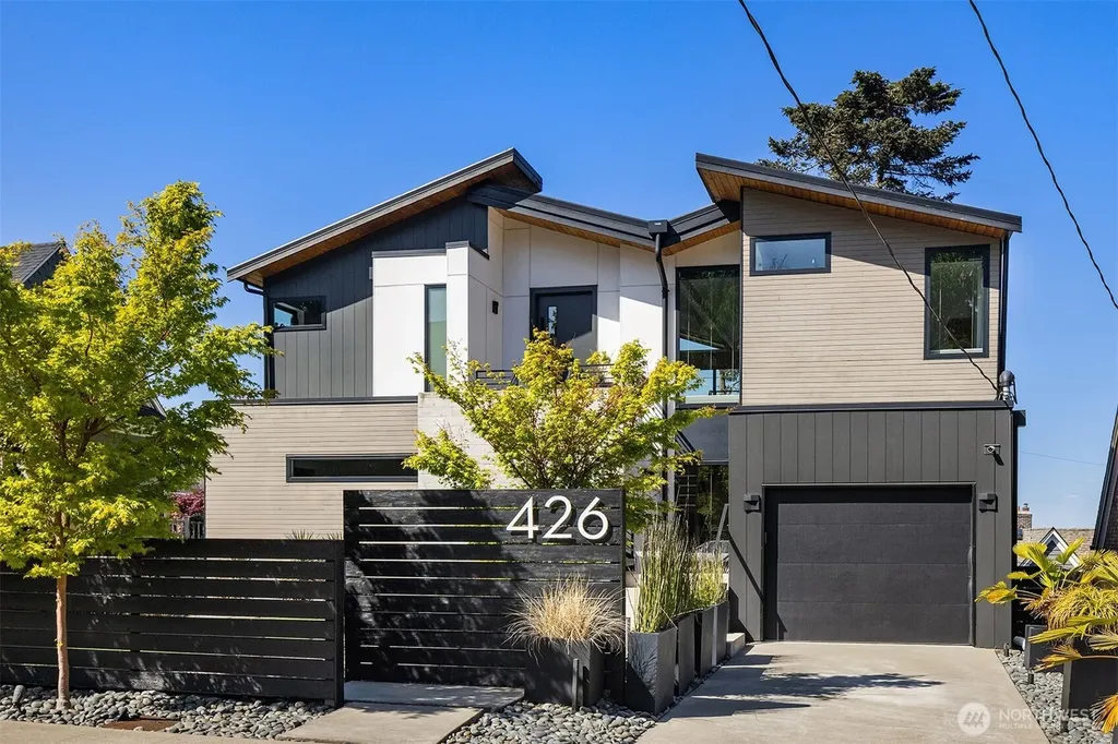 426 Wheeler Street Seattle WA 98109