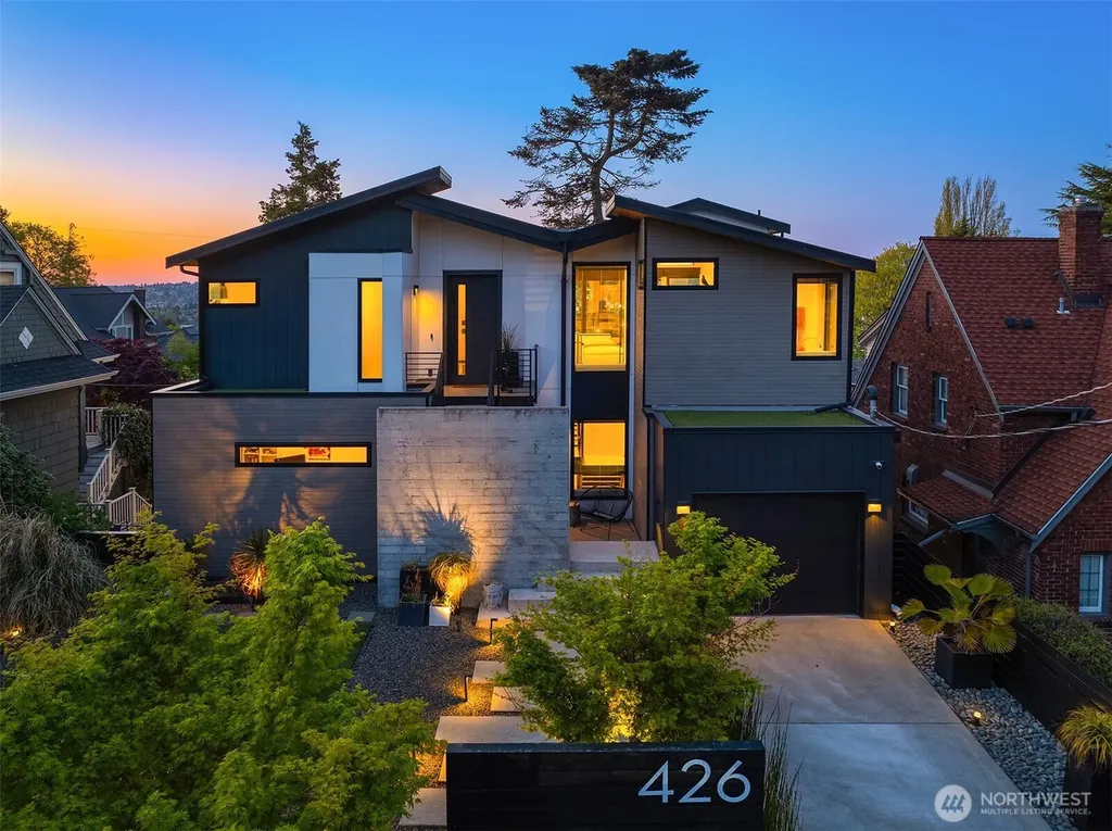 426 Wheeler Street Seattle WA 98109