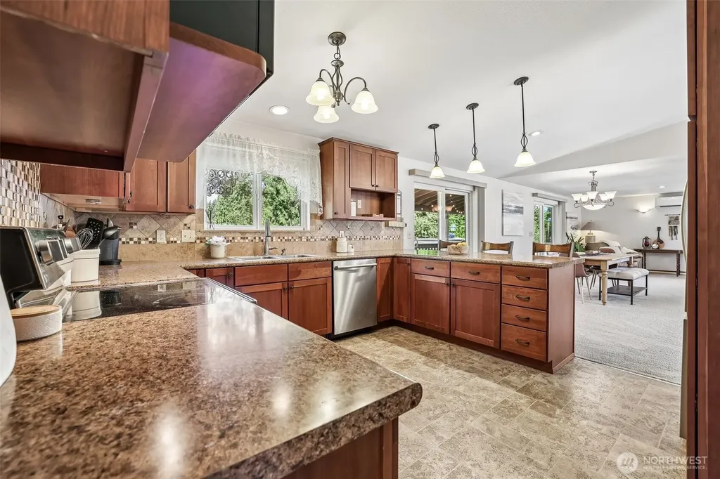 9605 208th Avenue E Bonney Lake WA 98391