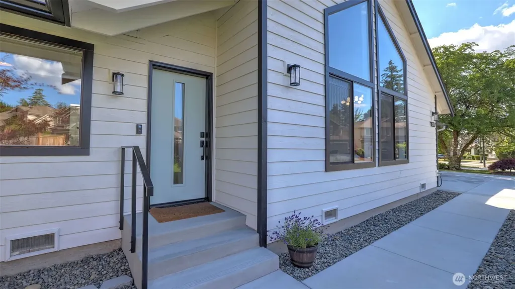 11533 SE 85th Lane Newcastle WA 98056