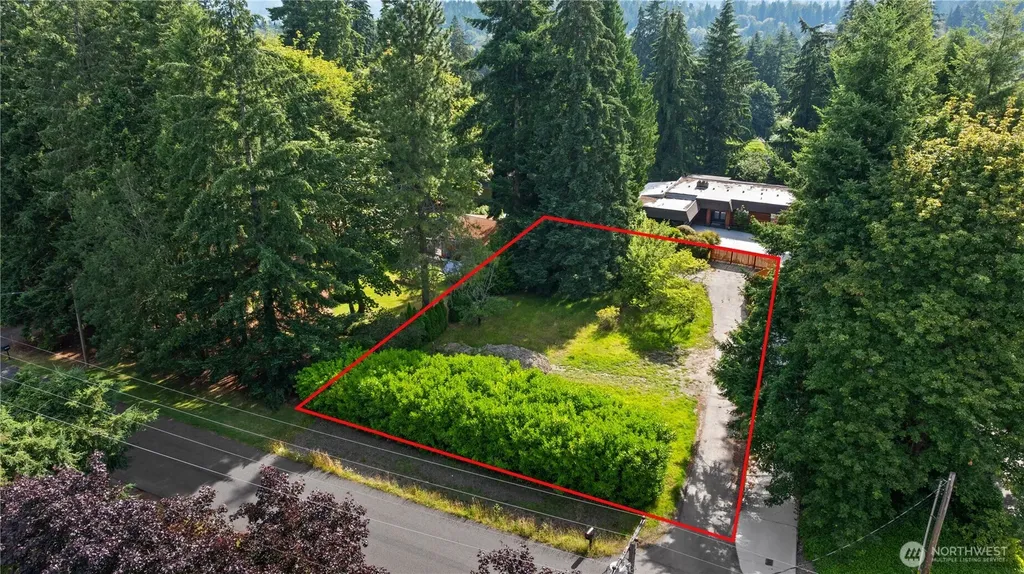 9811 74th Avenue E Puyallup WA 98373