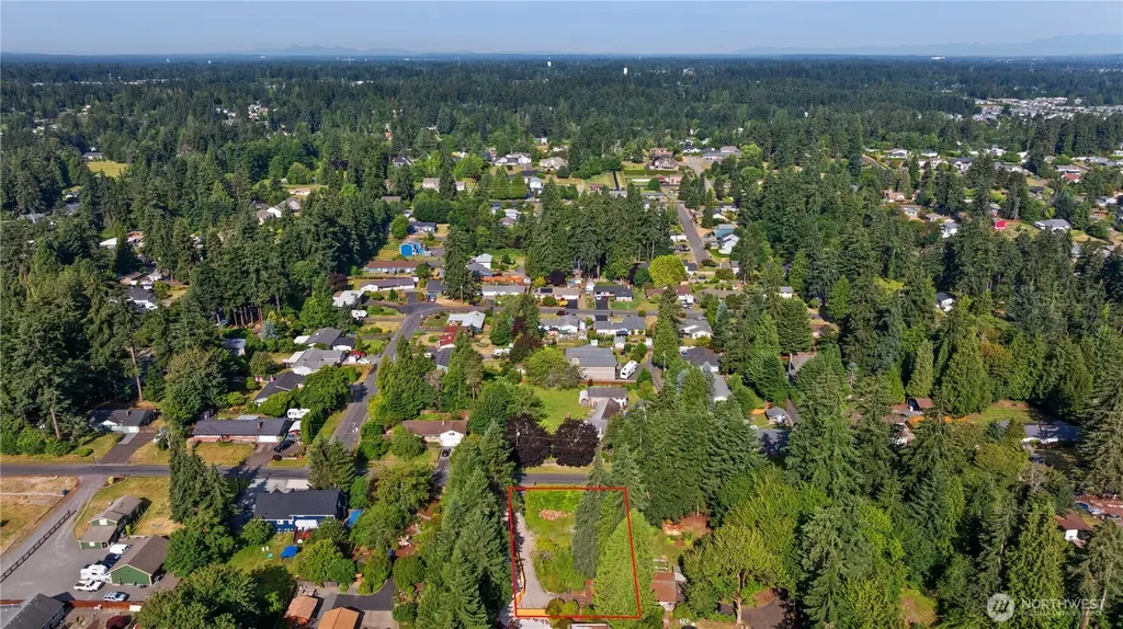 9811 74th Avenue E Puyallup WA 98373