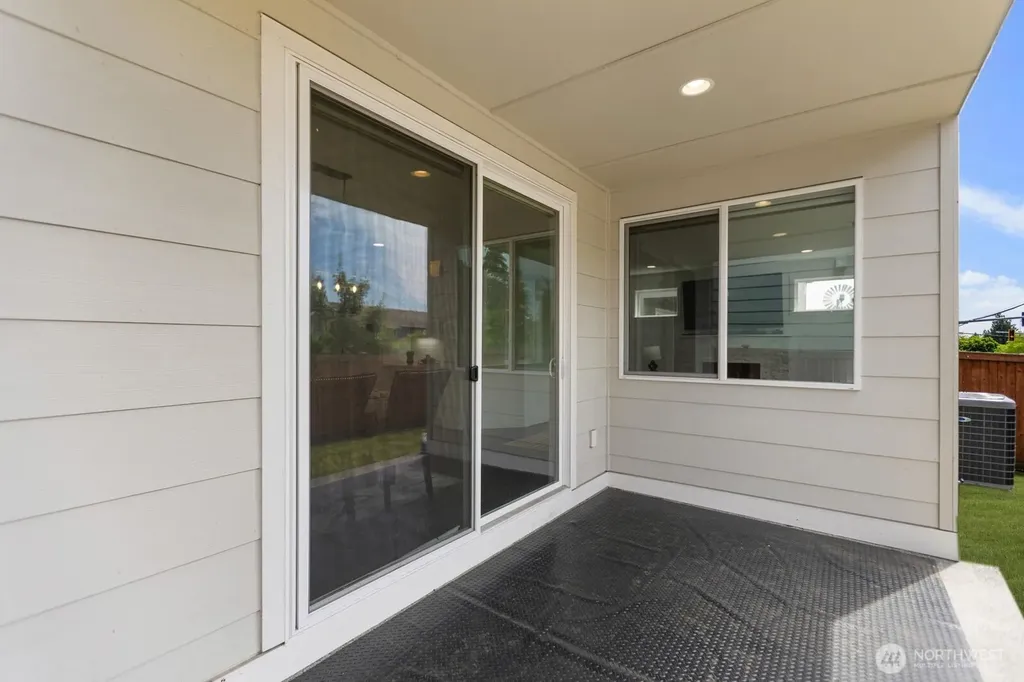 3911 211th Place SE Bothell WA 98021