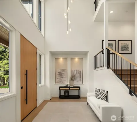 10223 NE 24th Street Bellevue WA 98004