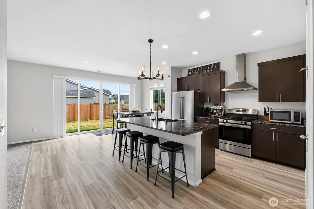 15742 58th Street Ct E Sumner WA 98390