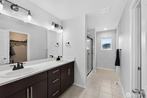 15742 58th Street Ct E Sumner WA 98390