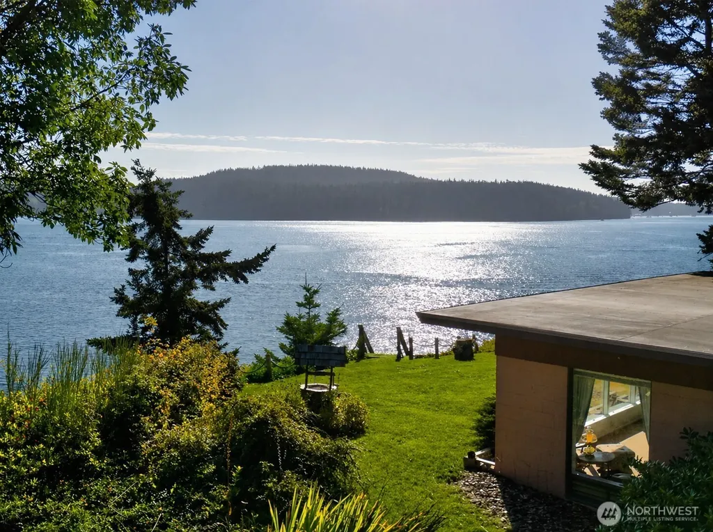 6860 Salmon Beach Road S Anacortes WA 98221