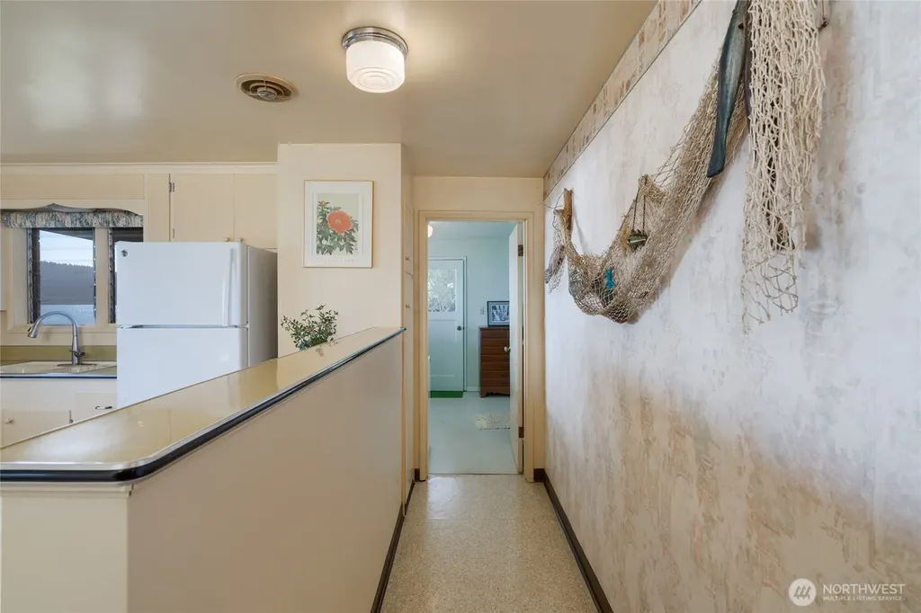 6860 Salmon Beach Road S Anacortes WA 98221