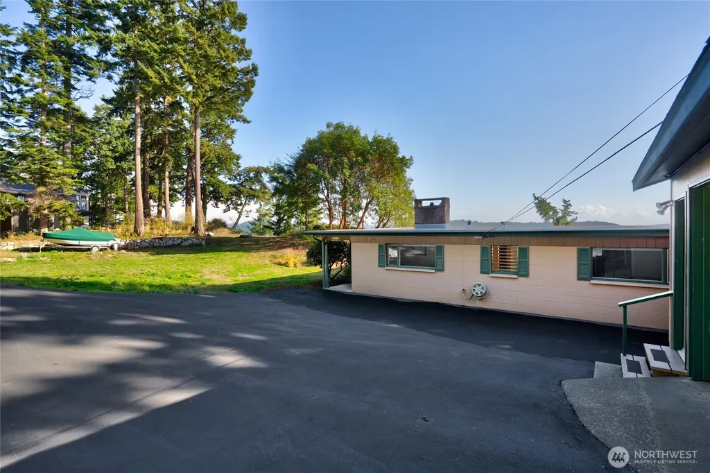 6860 Salmon Beach Road S Anacortes WA 98221