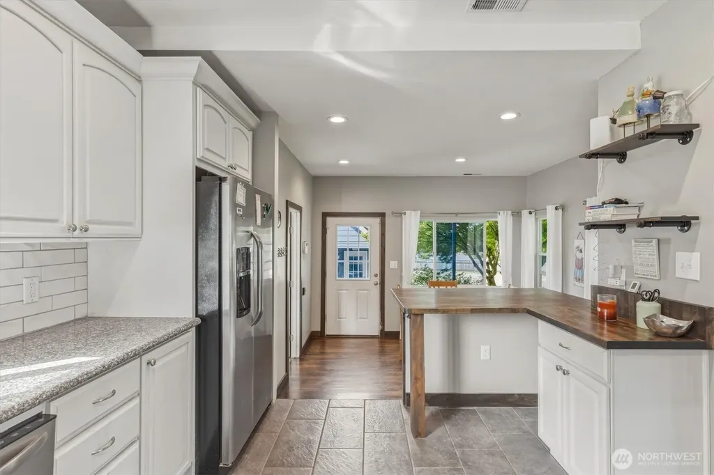 2102 Mt Brynion Road Kelso WA 98626