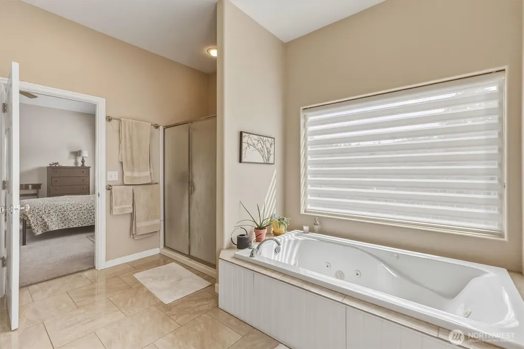 2102 Mt Brynion Road Kelso WA 98626