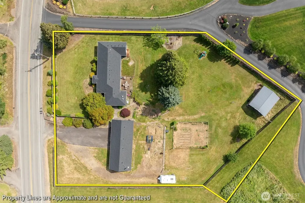 2102 Mt Brynion Road Kelso WA 98626