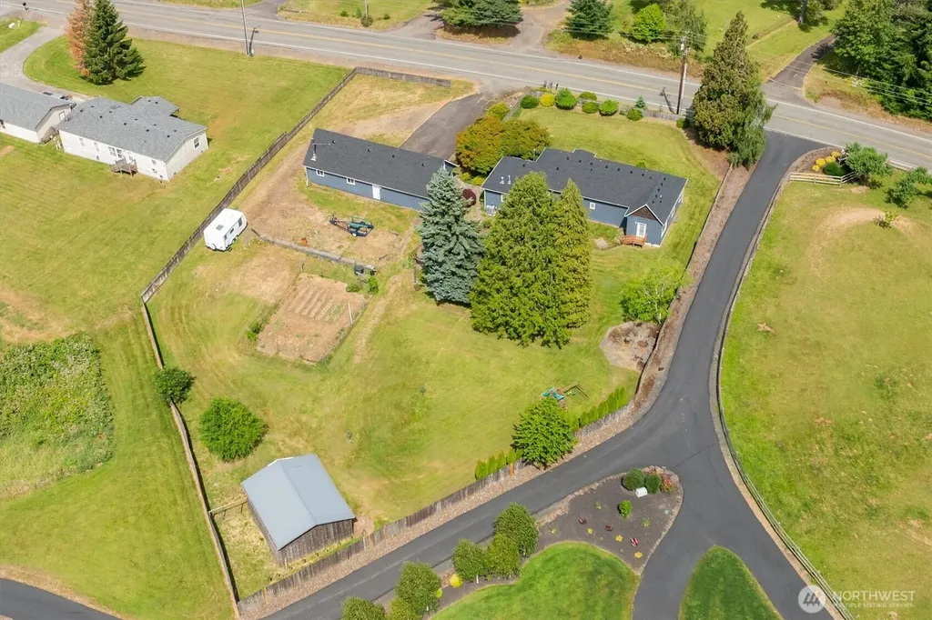 2102 Mt Brynion Road Kelso WA 98626
