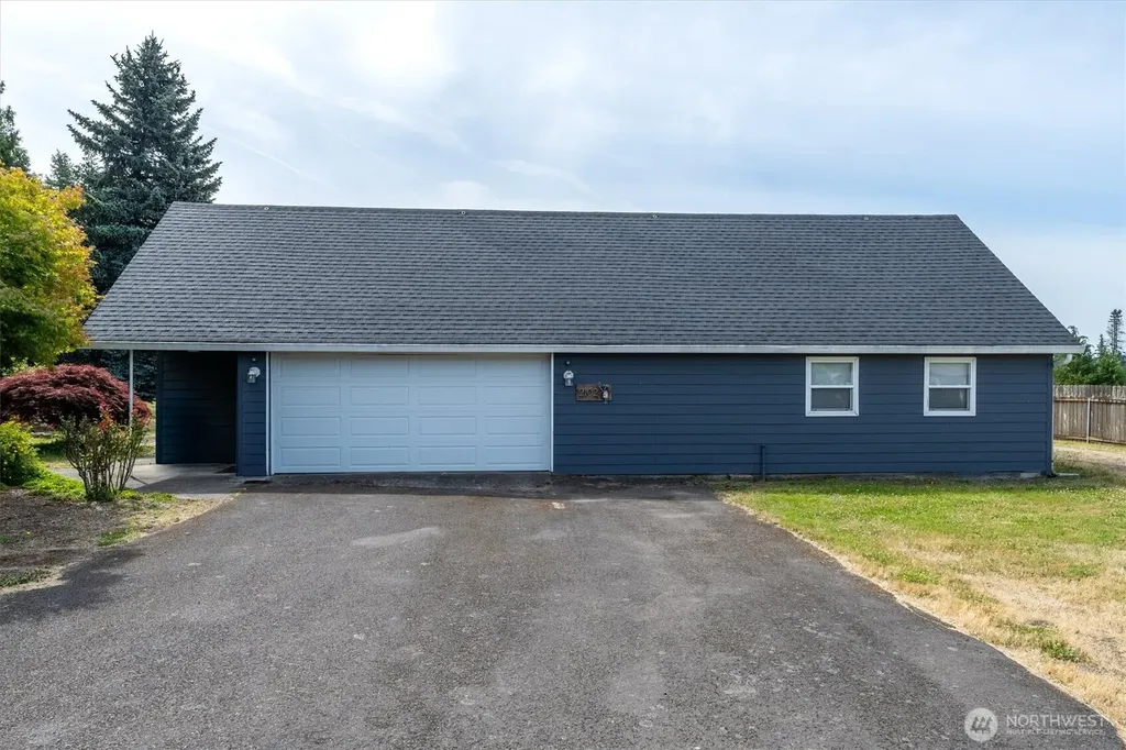 2102 Mt Brynion Road Kelso WA 98626