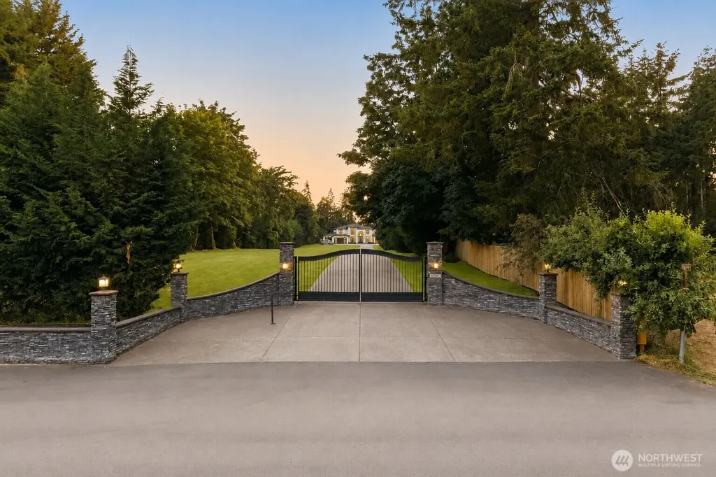 30037 164th Avenue SE Kent WA 98042