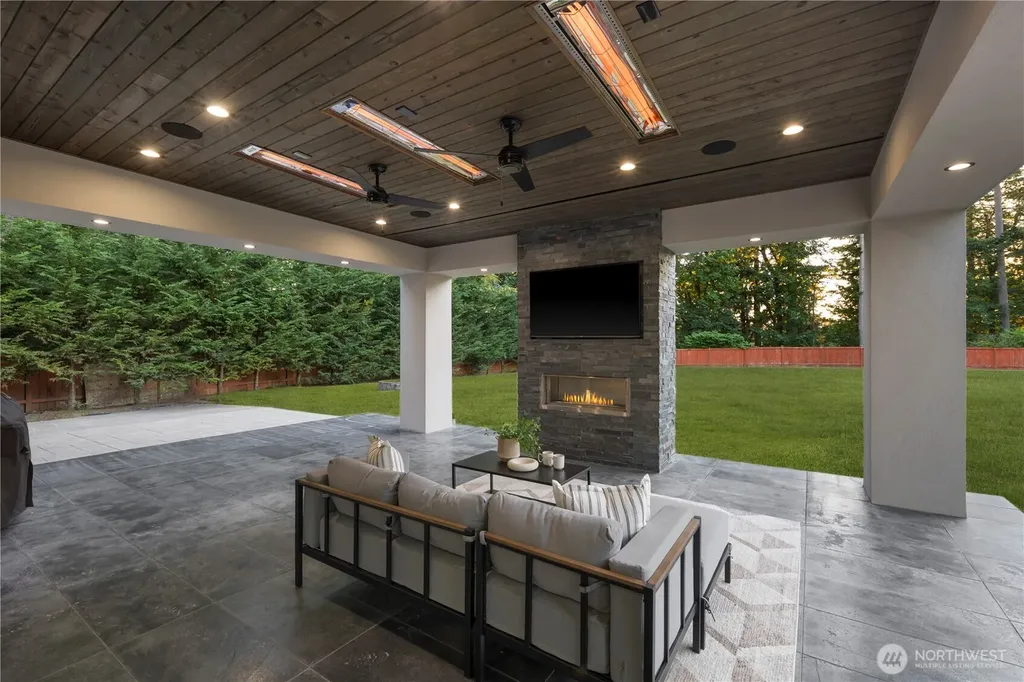 30037 164th Avenue SE Kent WA 98042