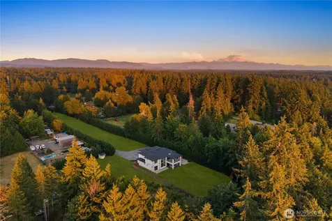 30037 164th Avenue SE Kent WA 98042